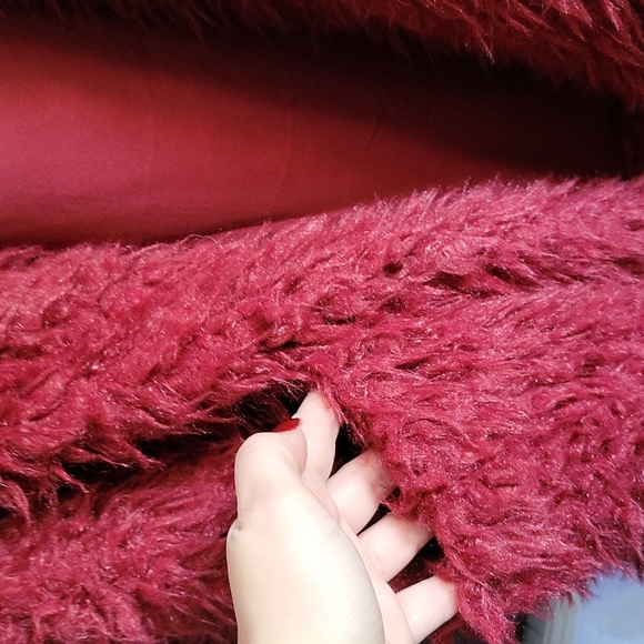 (3 for $25)Love Tree Medium Burgundy shag sherpa jacket - Picture 6 of 8